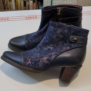 L'artiste Socute Genuine Leather Bootie, Navy, 38/7.5 - Sold Out Every Where
